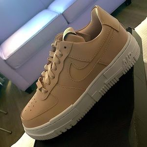 W AF1 PIXEL